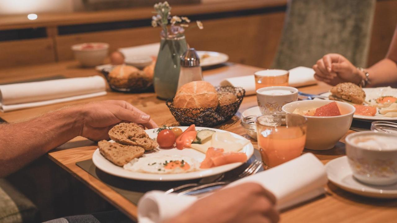 Hotel Gut Brandlhof Saalfelden Dış mekan fotoğraf